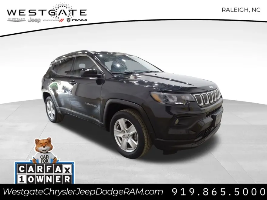 2022 Jeep Compass Latitude photo 1