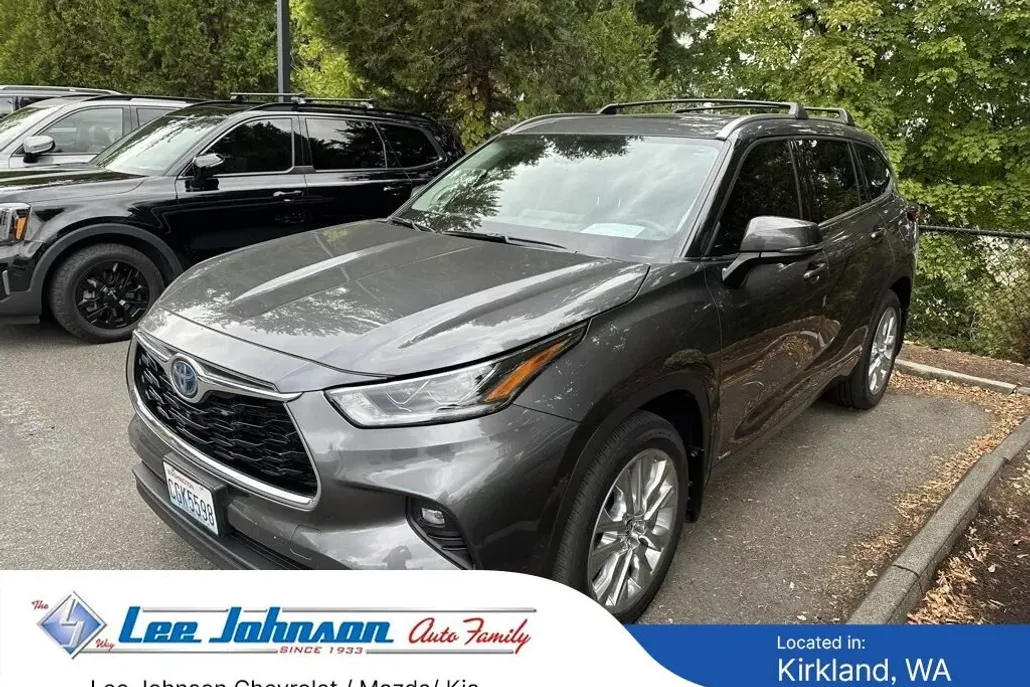 2023 Toyota Highlander Hybrid Limited photo 1