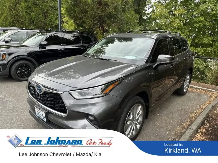 2023 Toyota Highlander Hybrid Limited photo 1