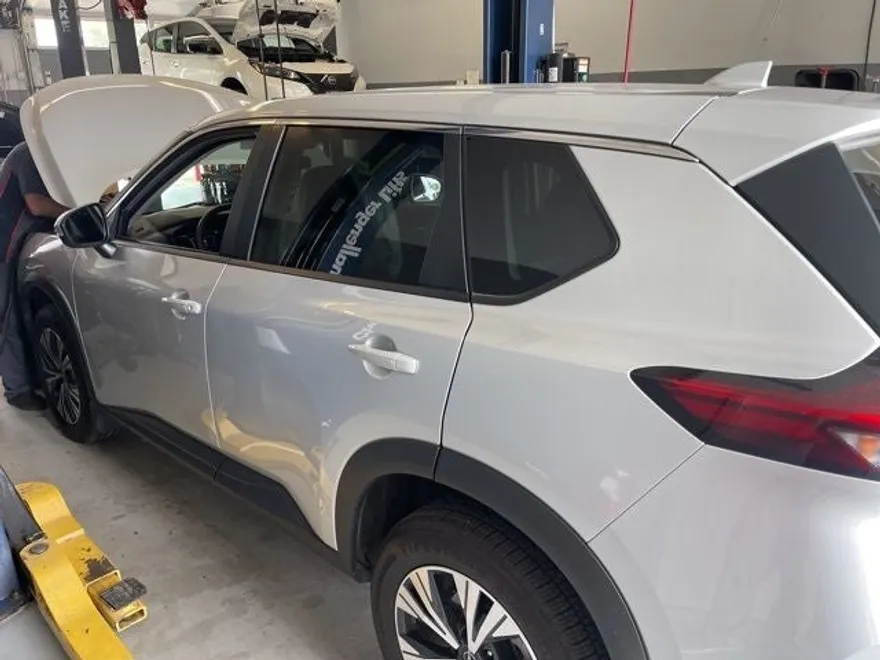 2022 Nissan Rogue SV photo 1