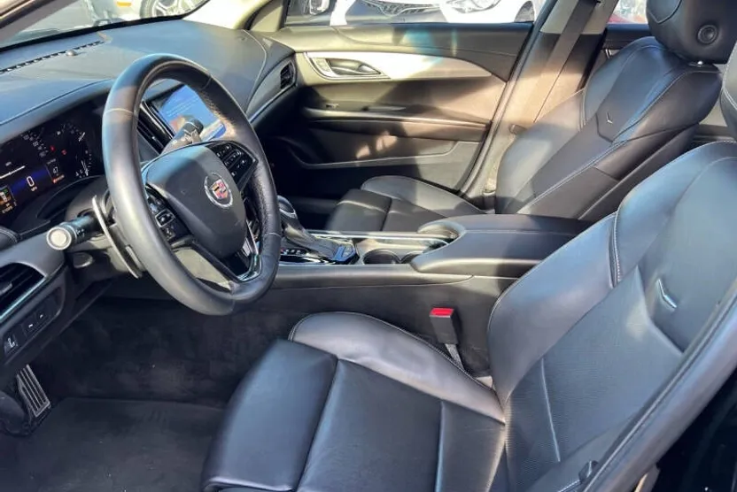 2015 Cadillac ATS 2.0T Performance photo 1