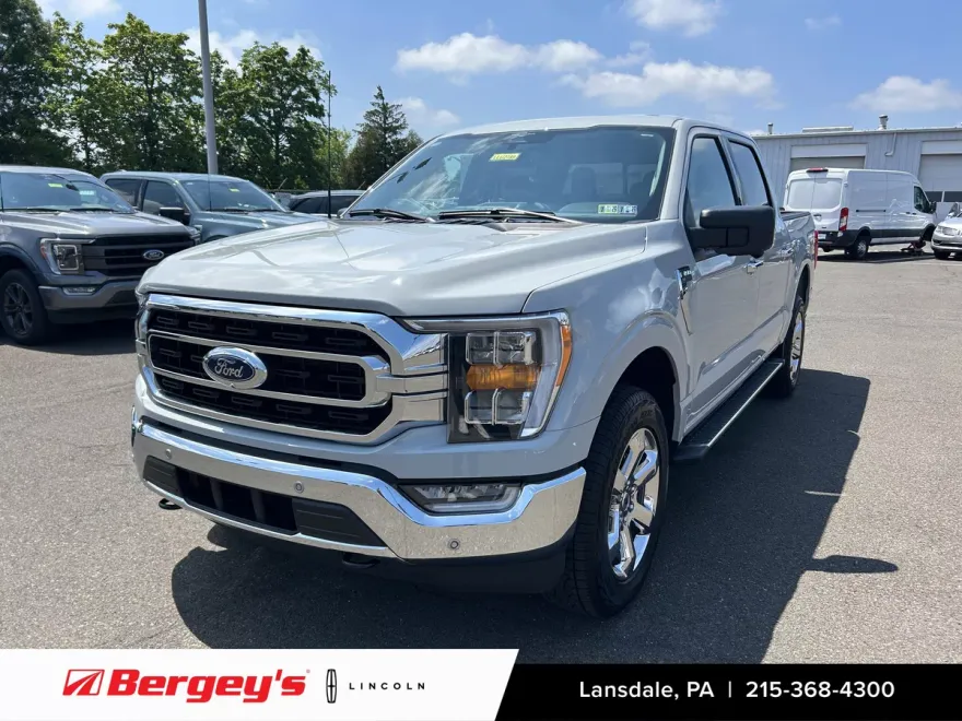 2023 Ford F-150 XLT photo 1