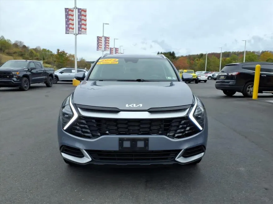 2024 Kia Sportage EX photo 1