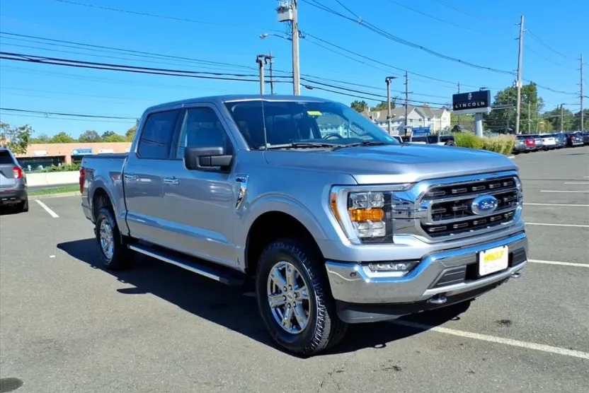 2021 Ford F-150 XLT photo 1