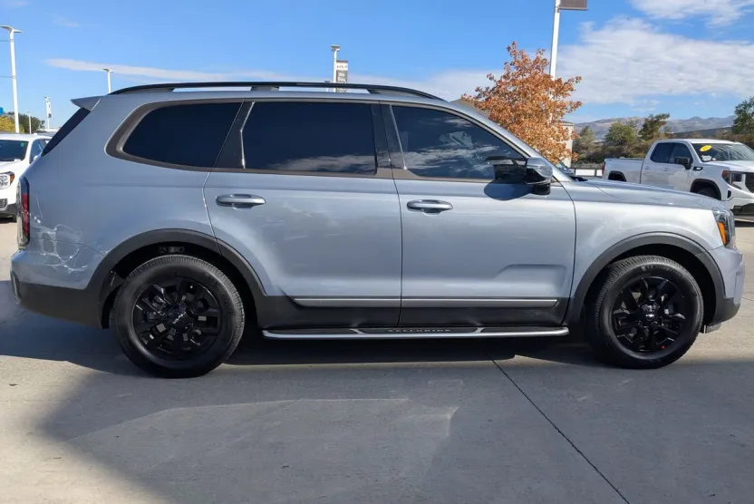 2023 Kia Telluride SX X-Pro photo 1