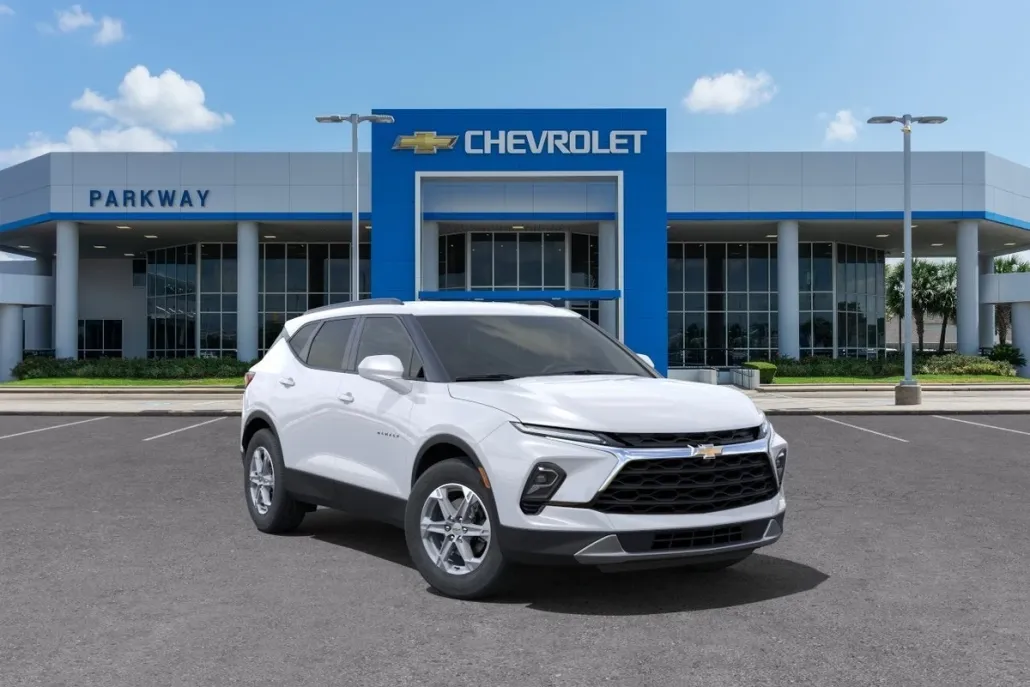 2024 Chevrolet Blazer 2LT photo 1