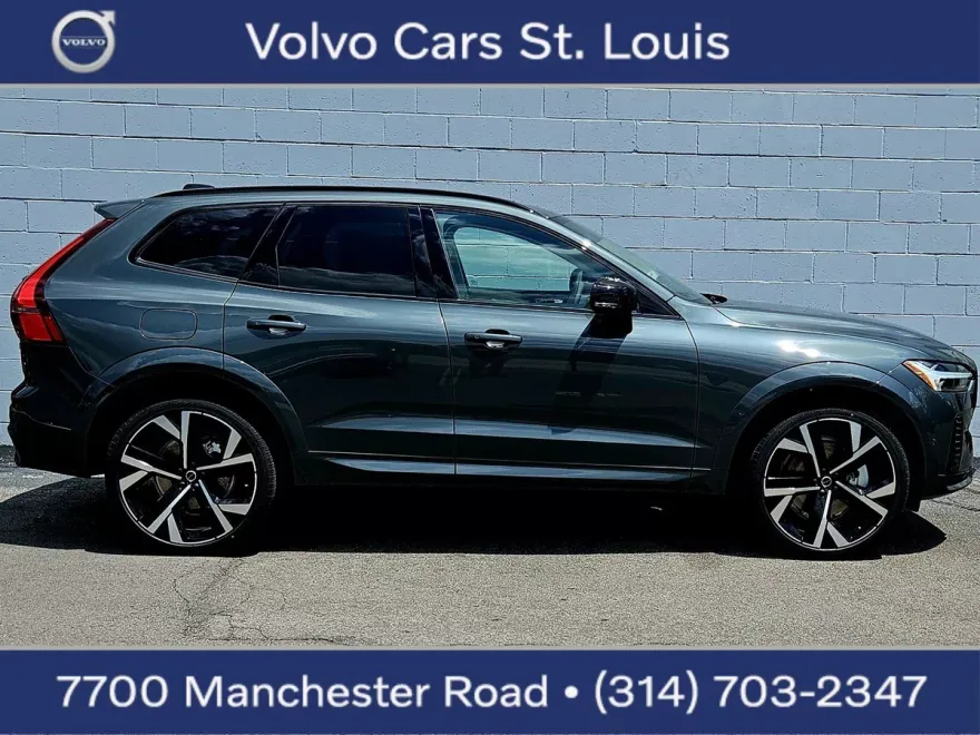 2026 Volvo XC60 Hybrid T8 photo 1