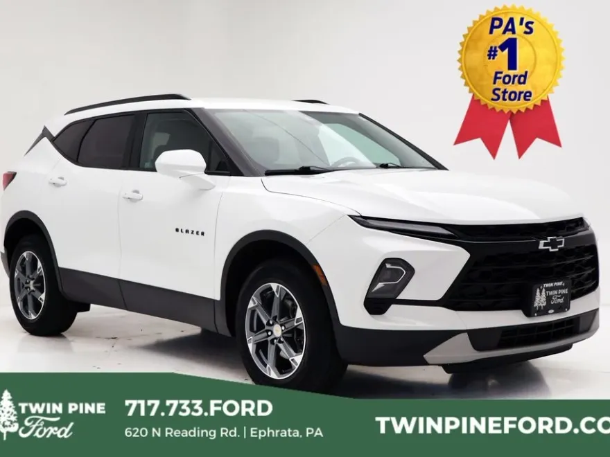2023 Chevrolet Blazer 2LT photo 1