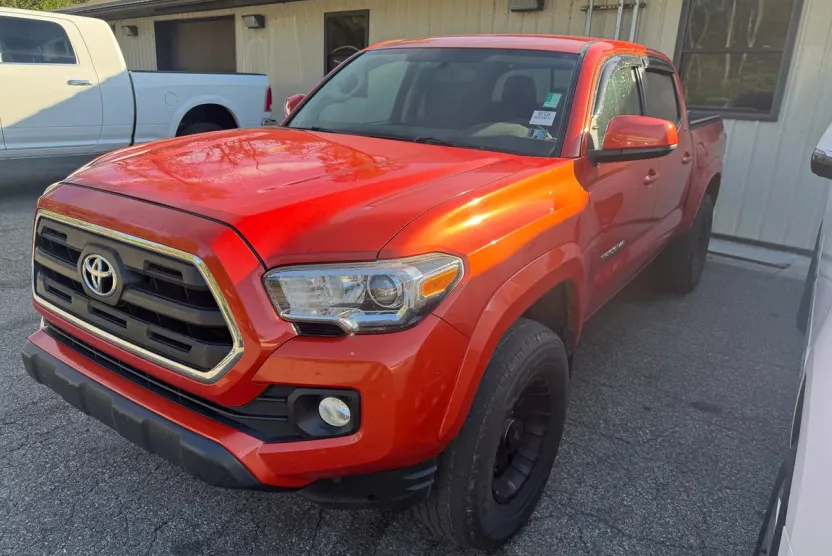 2016 Toyota Tacoma SR5 Sport TRD Pro photo 1