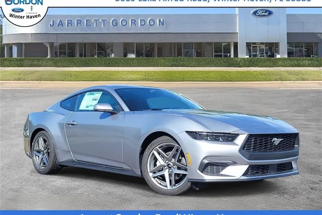 2025 Ford Mustang EcoBoost photo 1