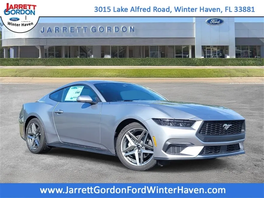 2025 Ford Mustang EcoBoost photo 1