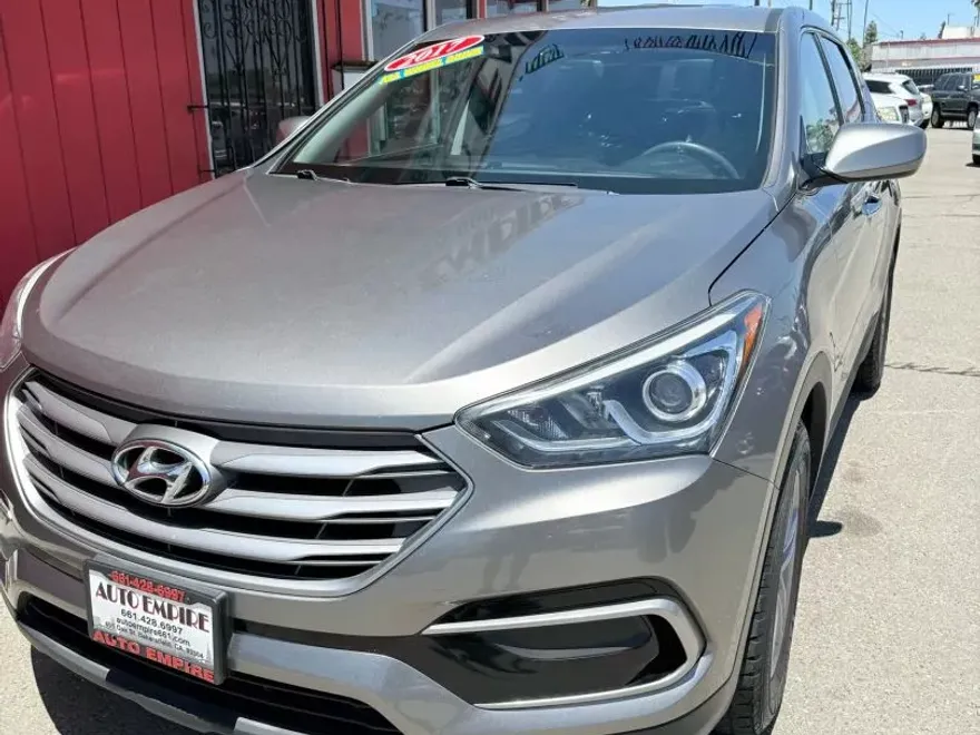 2017 Hyundai Santa Fe Sport photo 1