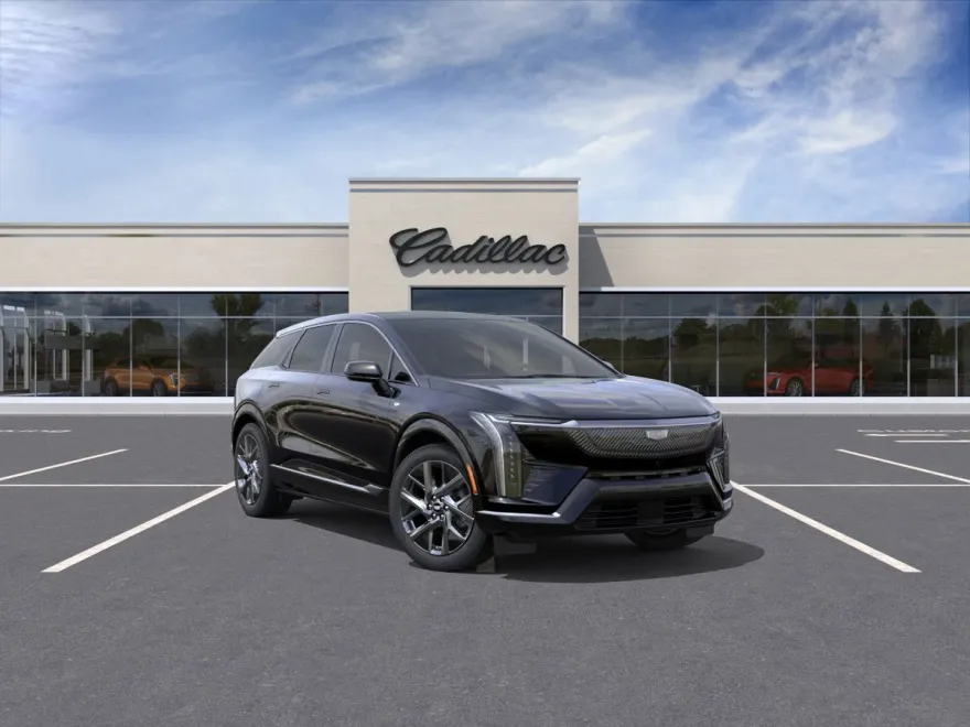 2025 Cadillac Optiq Luxury photo 1