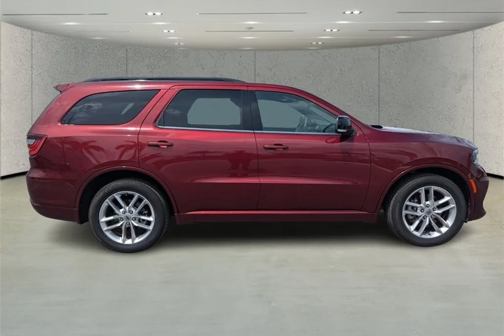 2023 Dodge Durango GT Plus photo 1