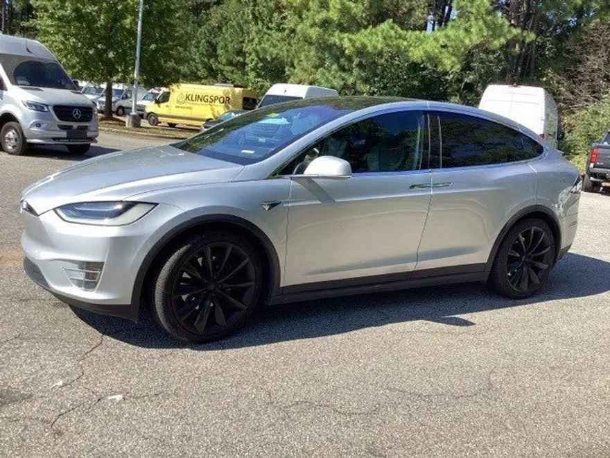 2017 Tesla Model X 75D photo 1
