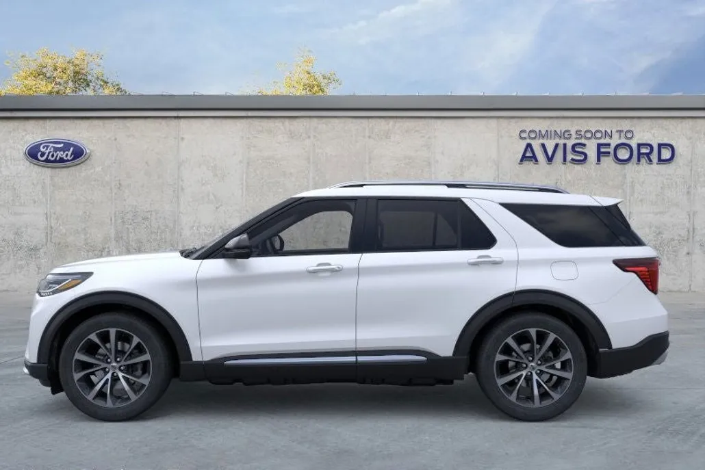 2025 Ford Explorer Platinum photo 1