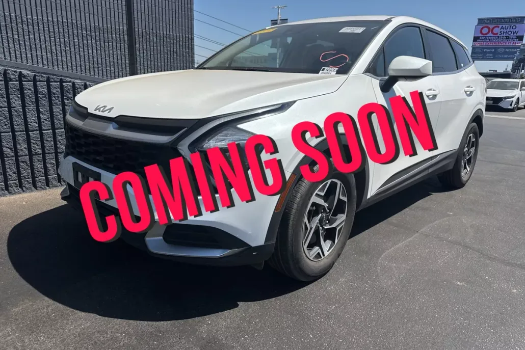 2023 Kia Sportage LX photo 1