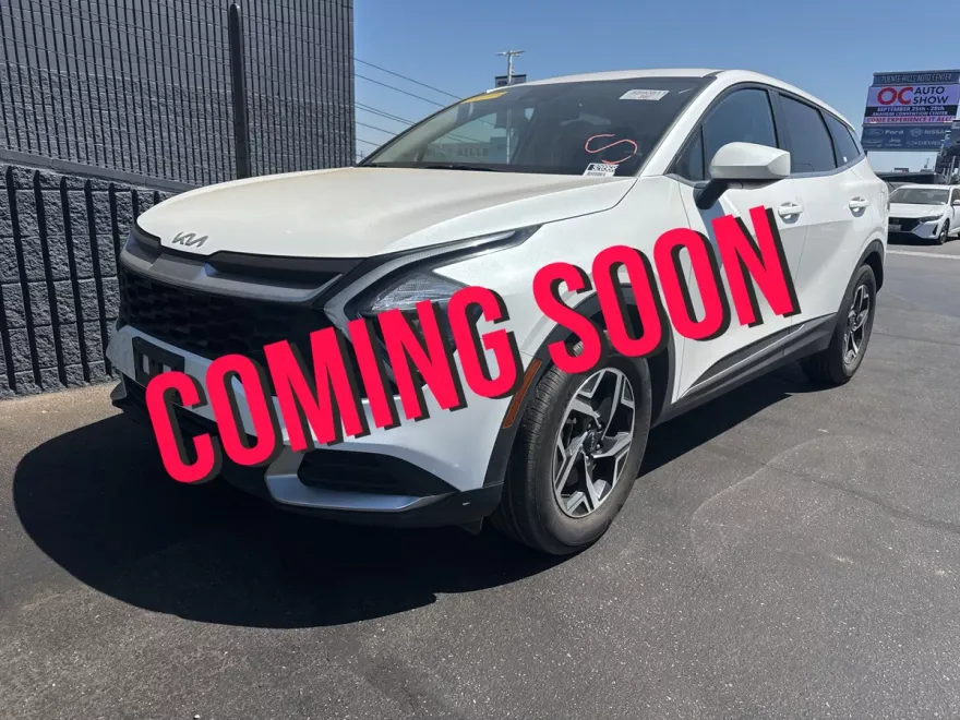 2023 Kia Sportage LX photo 1