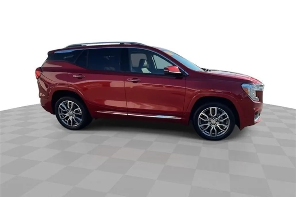 2023 Gmc Terrain Denali photo 1