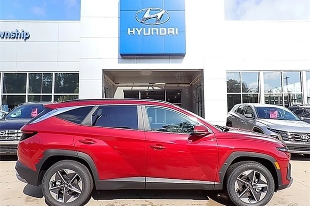 2025 Hyundai Tucson SEL Convenience photo 1