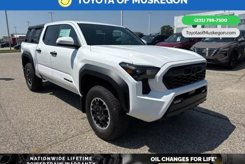 2025 Toyota Tacoma TRD Off-Road 4x4 Double Cab photo 1