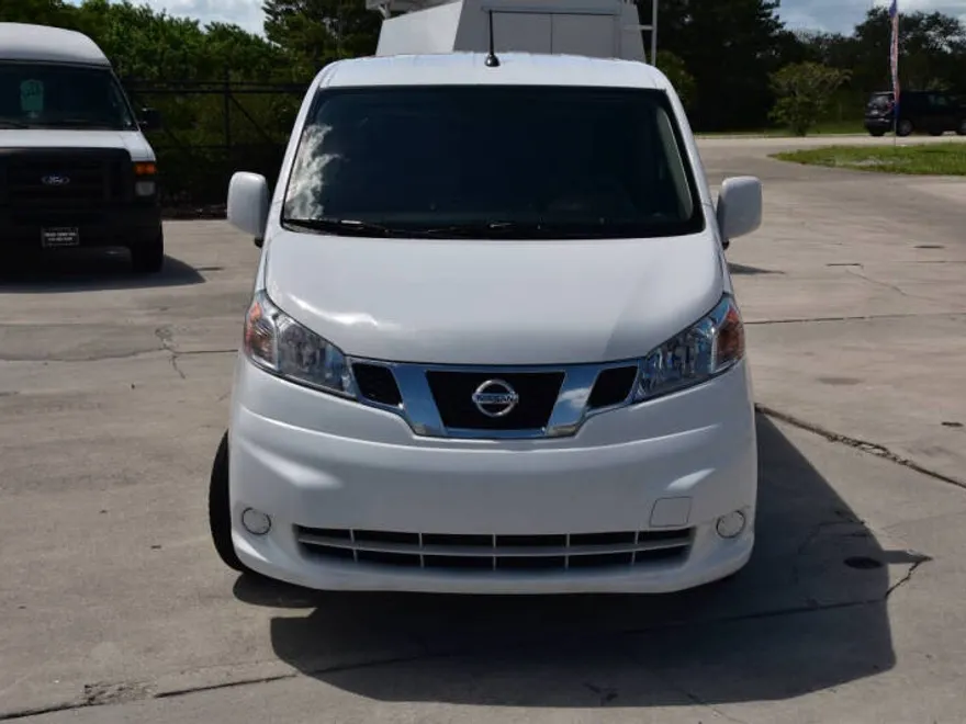 2020 Nissan NV200 S photo 1