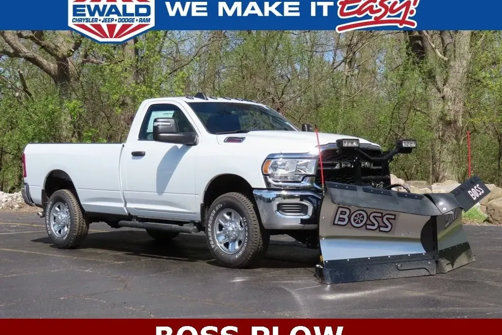 2024 Ram 2500 Tradesman photo 1