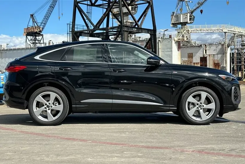 2025 Audi Q5 2.0T Premium photo 1