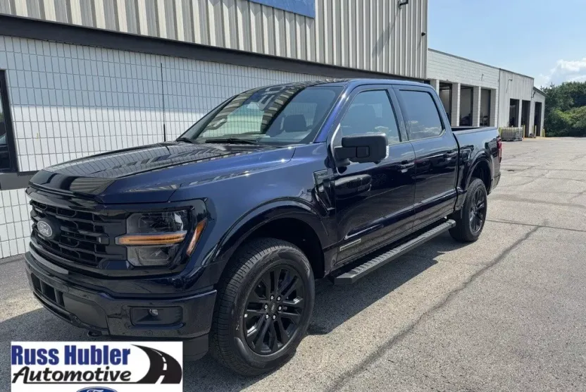 2025 Ford F-150 XLT photo 1
