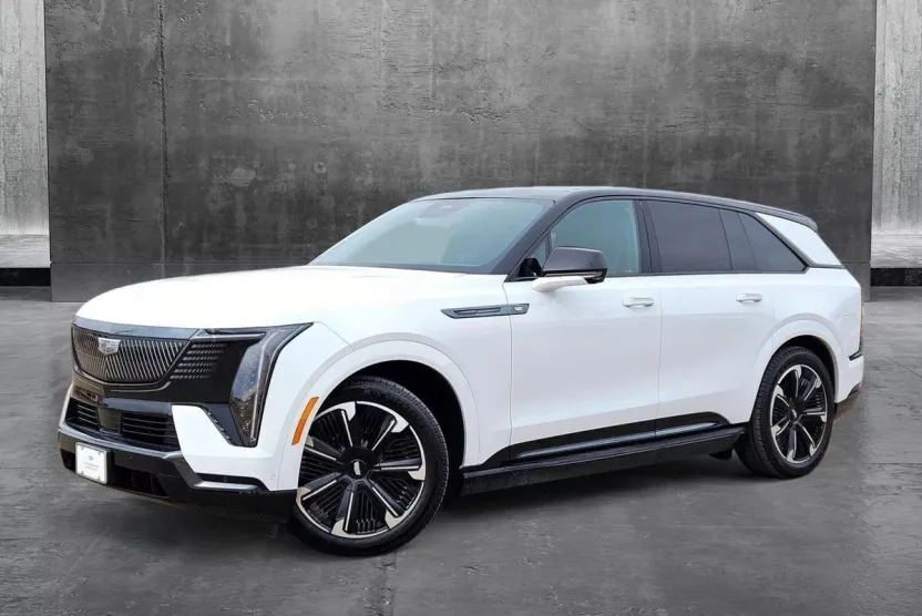 2025 Cadillac Escalade IQ Sport photo 1
