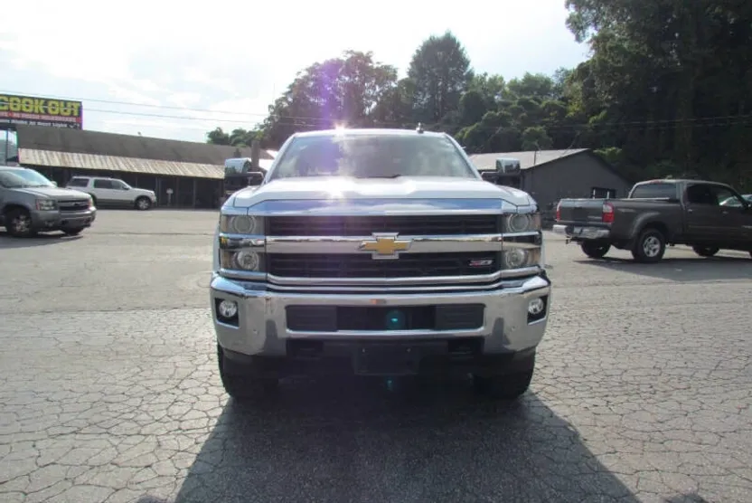 2016 Chevrolet Silverado 2500HD LTZ photo 1