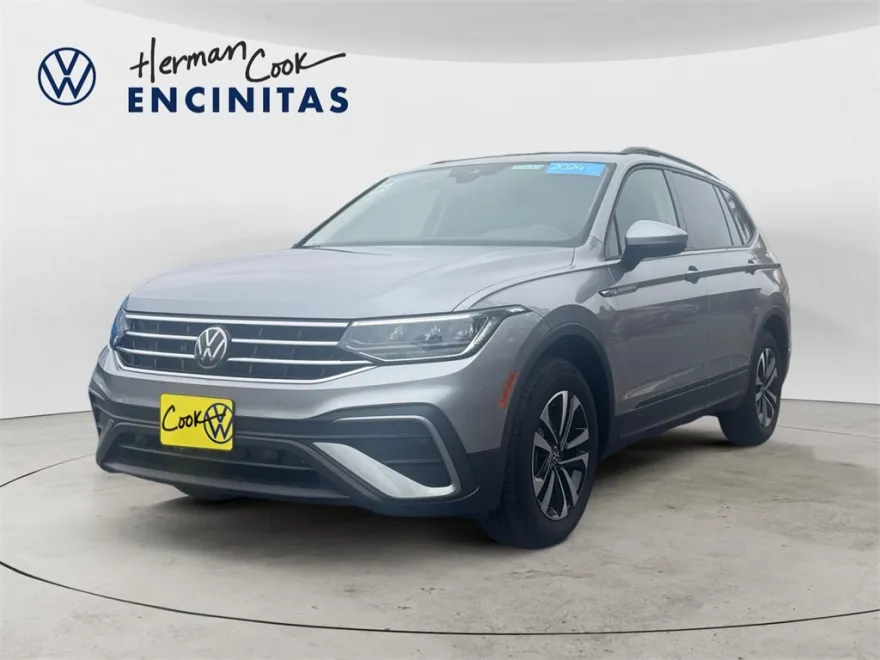 2024 Volkswagen Tiguan S photo 1