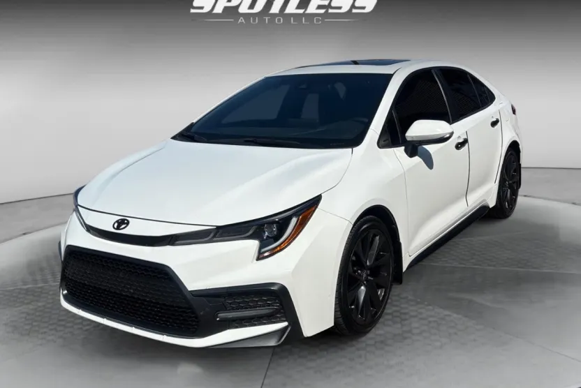 2022 Toyota Corolla SE Nightshade Edition photo 1