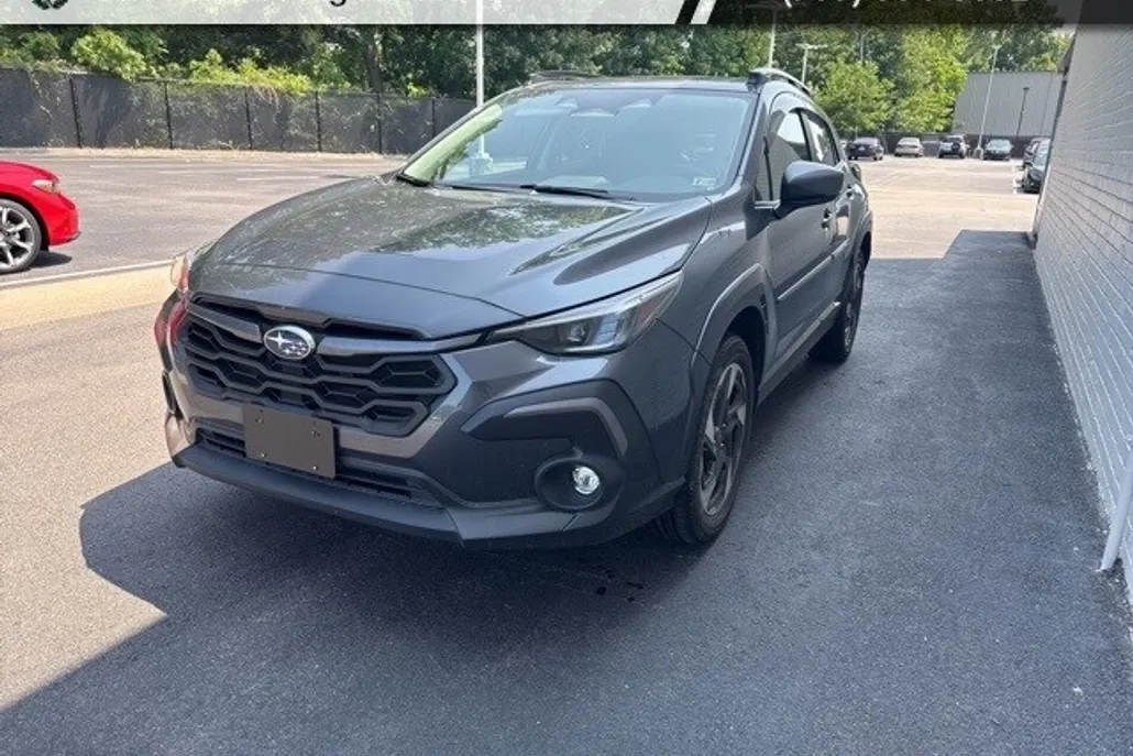 2024 Subaru Crosstrek Limited photo 1