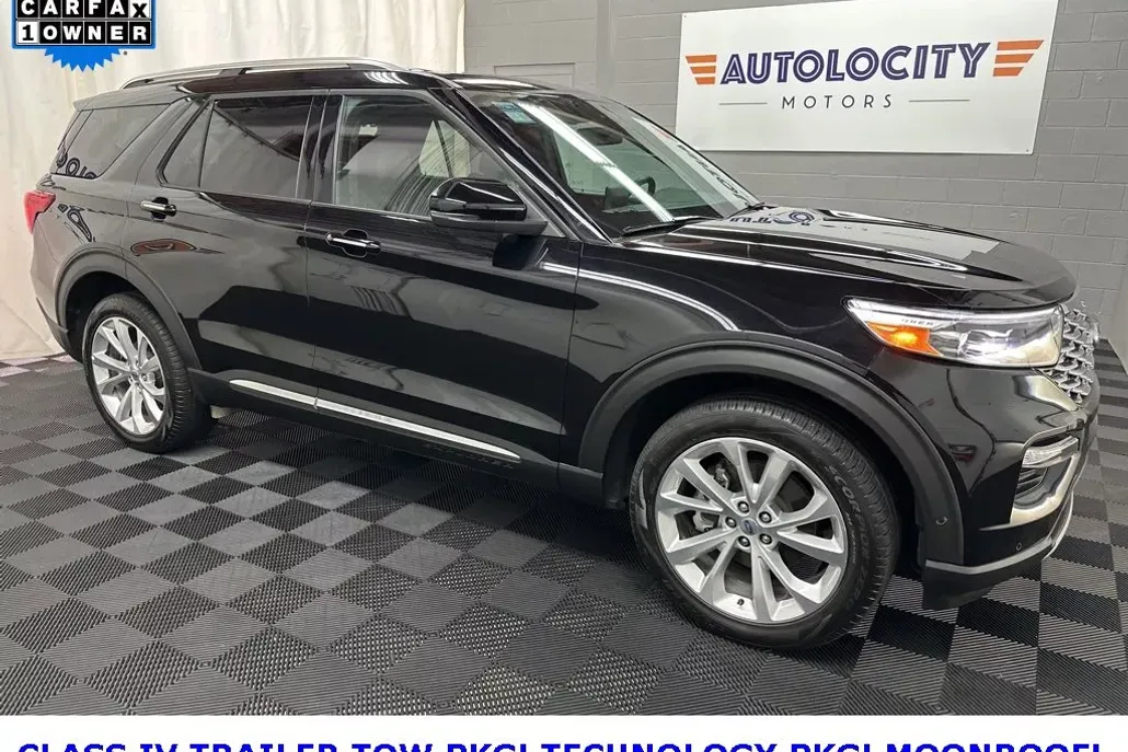 2024 Ford Explorer Platinum photo 1