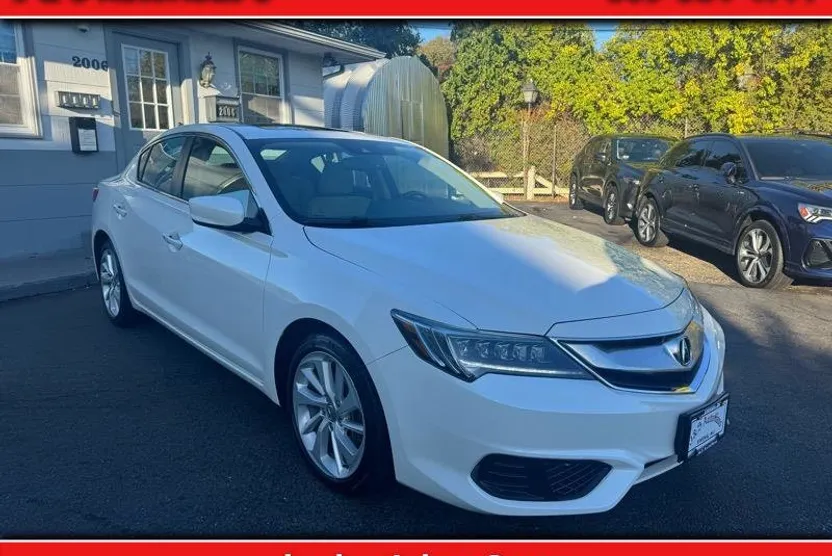 2017 Acura ILX Premium photo 1