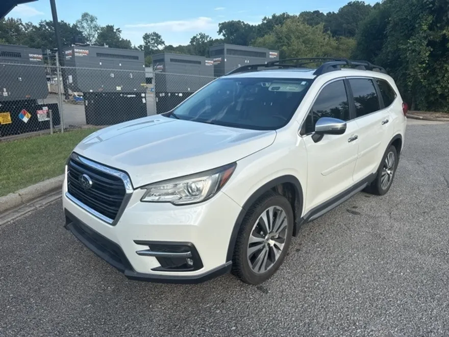 2020 Subaru Ascent Touring photo 1