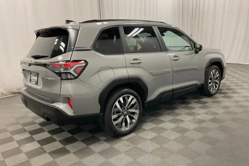 2025 Subaru Forester Touring photo 1