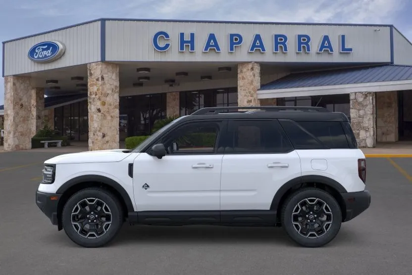 2025 Ford Bronco Sport Outer Banks photo 1