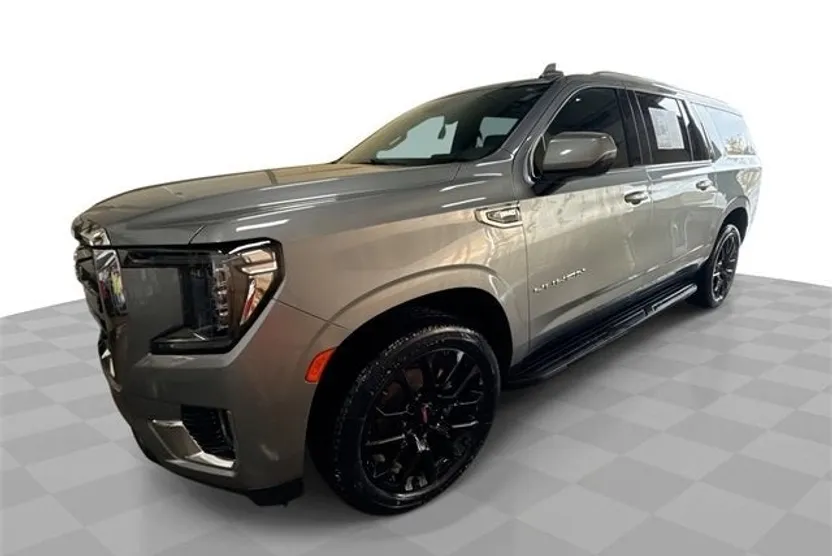 2023 Gmc Yukon XL SLE photo 1