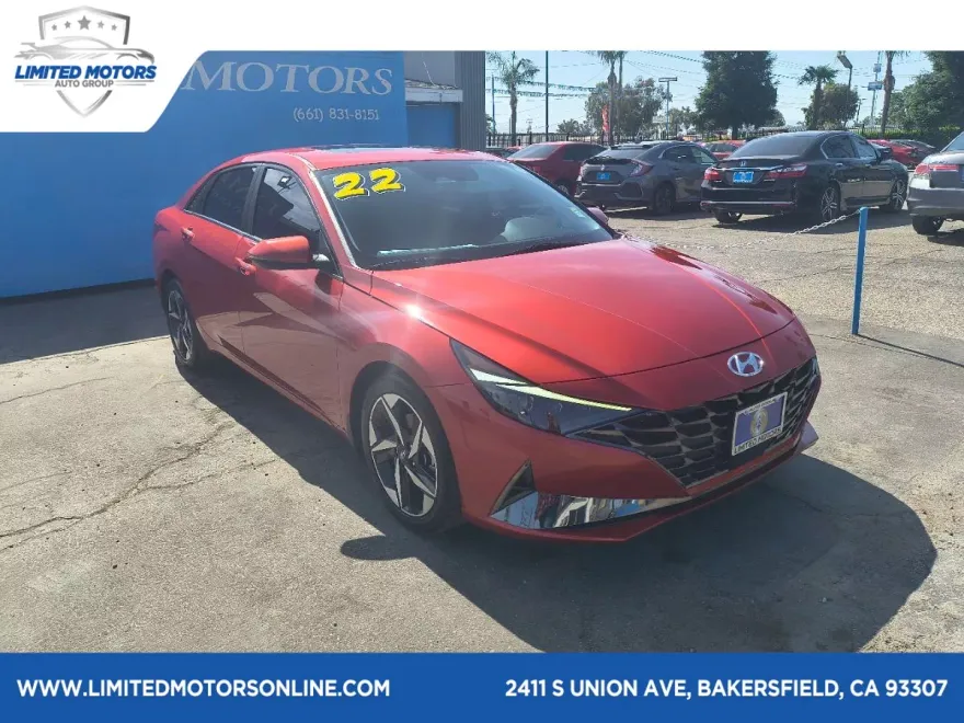 2022 Hyundai Elantra Limited photo 1