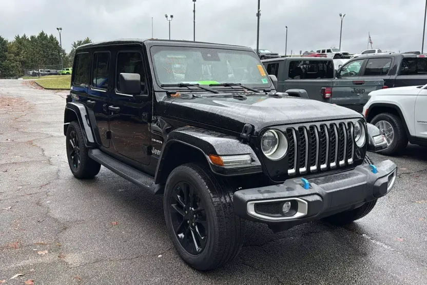 2023 Jeep Wrangler 4xe Sahara photo 1