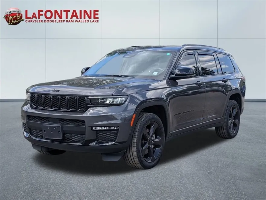 2022 Jeep Grand Cherokee Limited photo 1