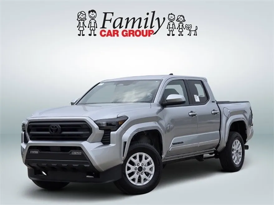 2024 Toyota Tacoma SR5 photo 1
