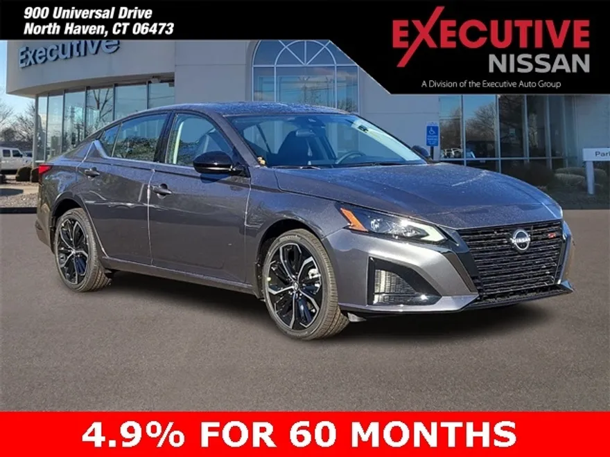 2025 Nissan Altima SR photo 1