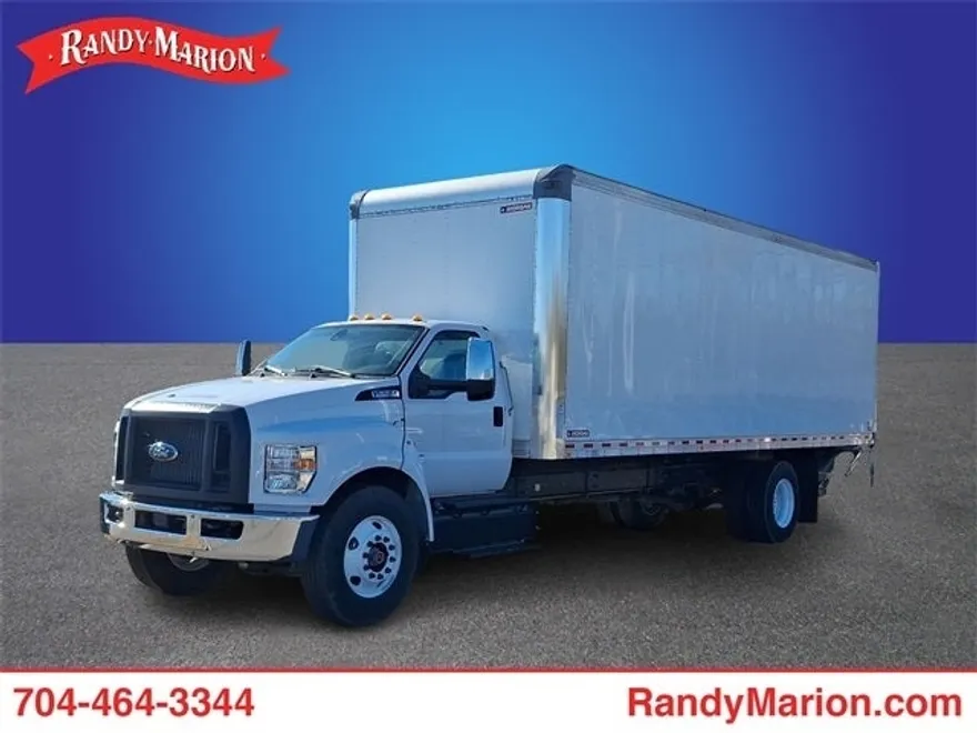2023 Ford F-650 photo 1