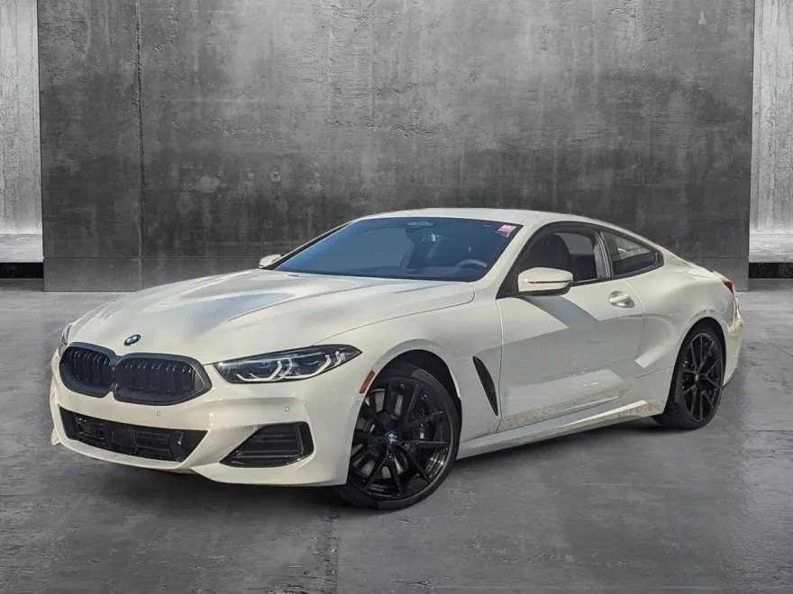2024 Bmw 840i Coupe photo 1