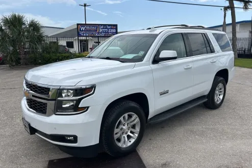 2018 Chevrolet Tahoe LT photo 2