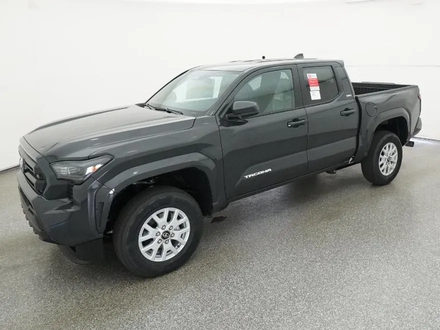 2025 Toyota Tacoma SR5 4x4 Double Cab photo 1