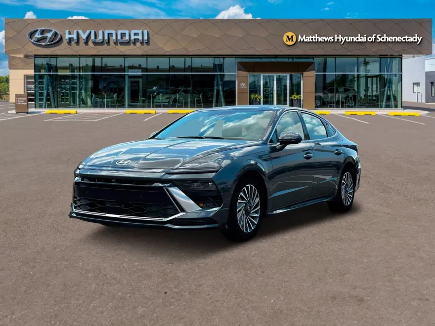 2025 Hyundai Sonata Hybrid Limited photo 1